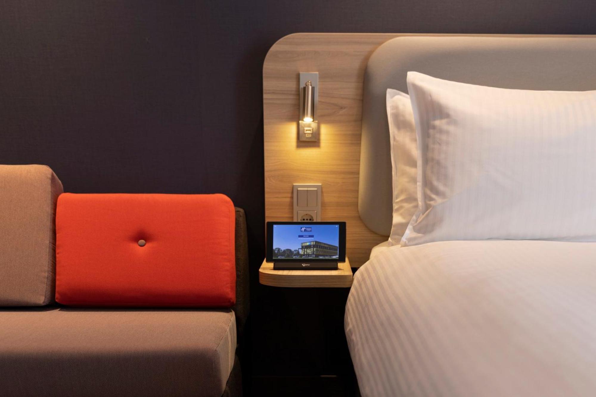 Holiday Inn Express & Suites - Deventer By Ihg Exteriör bild